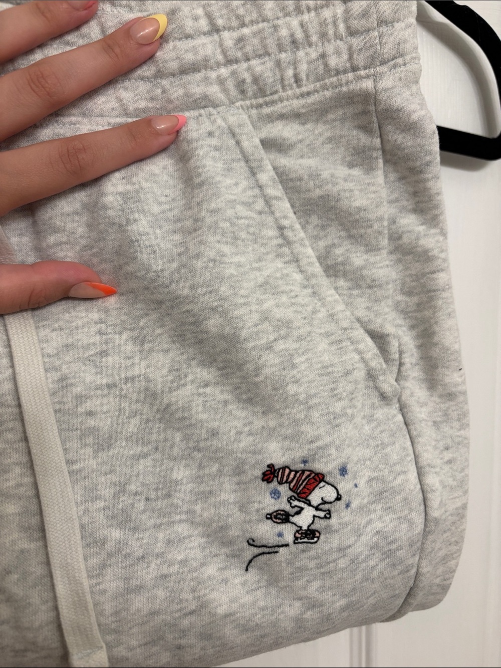 Hollister Snoopy Straight Leg Sweatpants